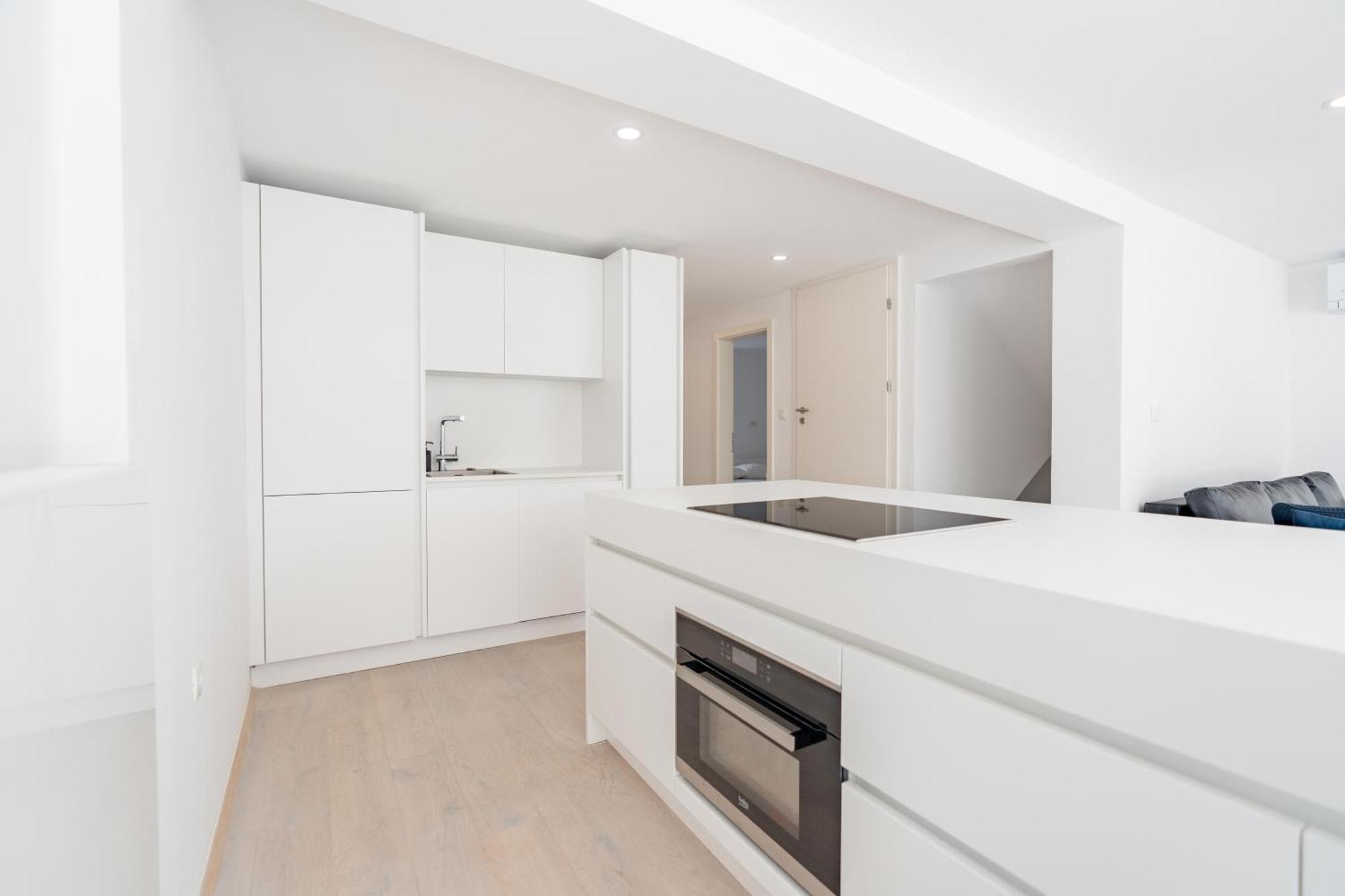 Black & White Apartments Rozna Dolina Lubiana Esterno foto